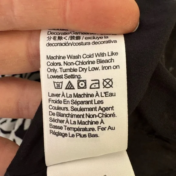 J. Crew factory black and white floral print with keyhole front size 6P - Picture 8 of 11